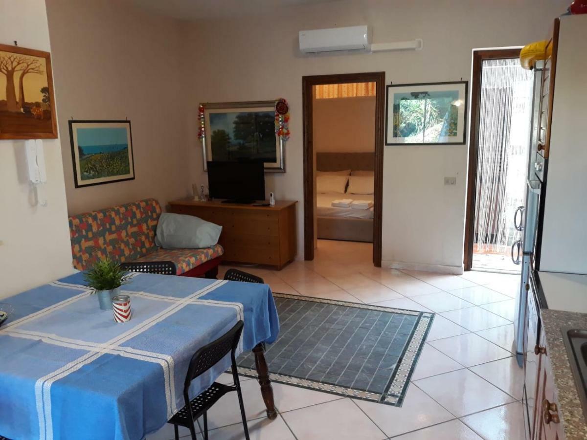 Andrew'S Apartment - Mulinia Residence Acireale Ngoại thất bức ảnh